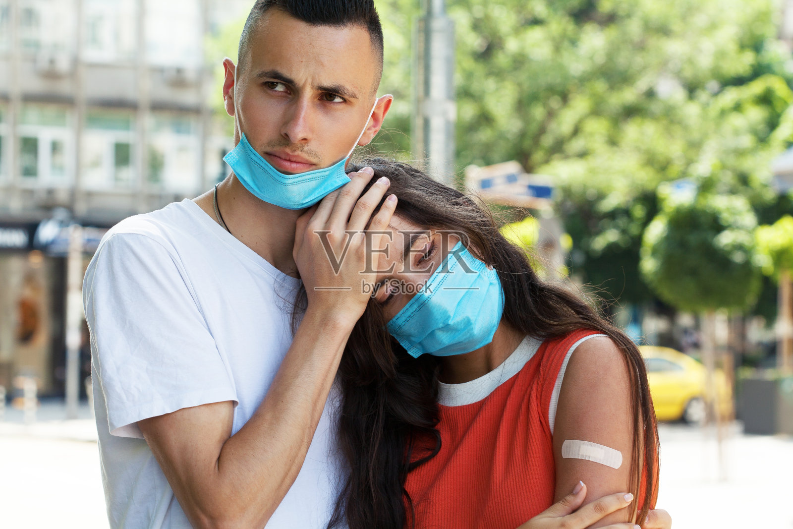 COVID-19疫苗副作用照片摄影图片