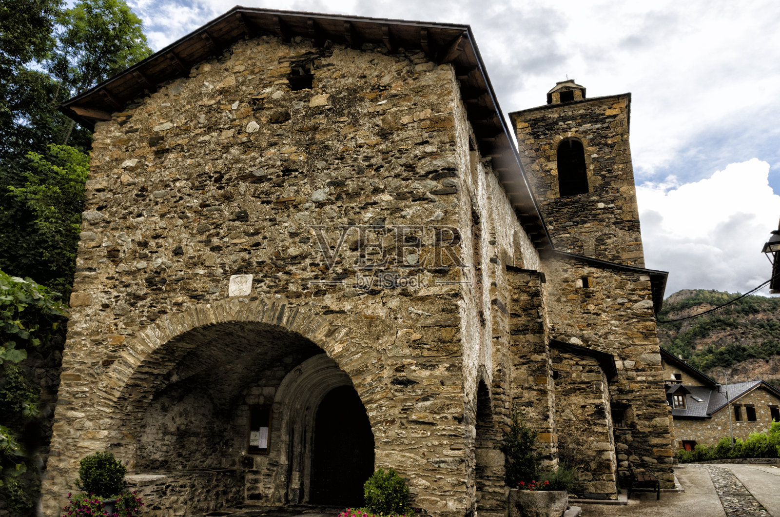 SAHÚN(韦斯卡-西班牙)人类非物质遗产。照片摄影图片