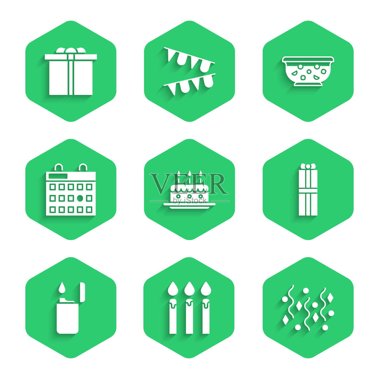 用燃烧的蜡烛装饰蛋糕生日蛋糕图标素材