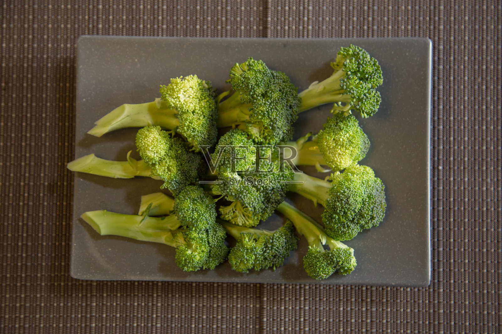 韩国食品和饮料产品展示在盘子上照片摄影图片