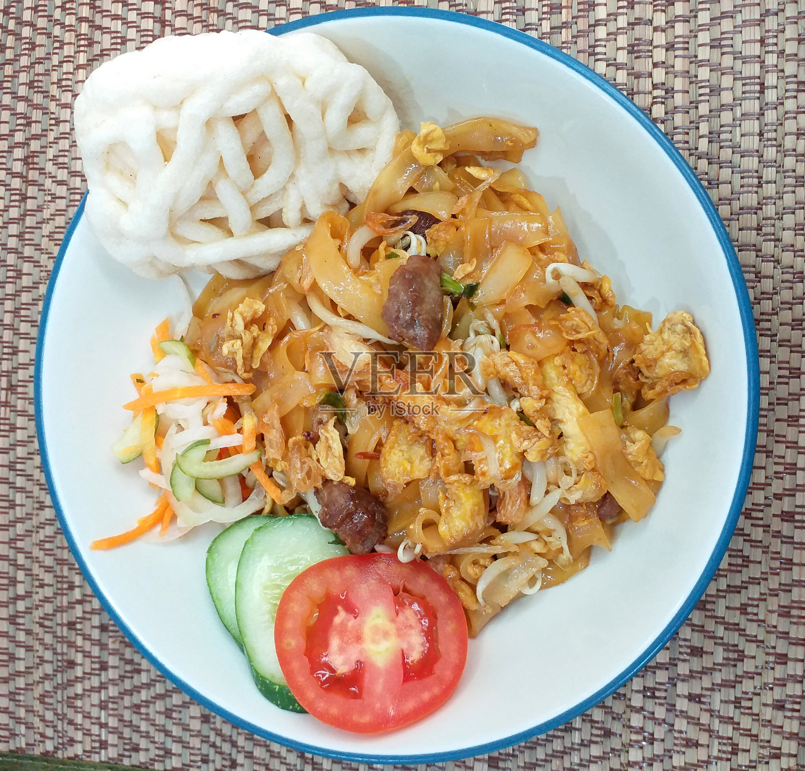 炸桂条或炸扁面照片摄影图片