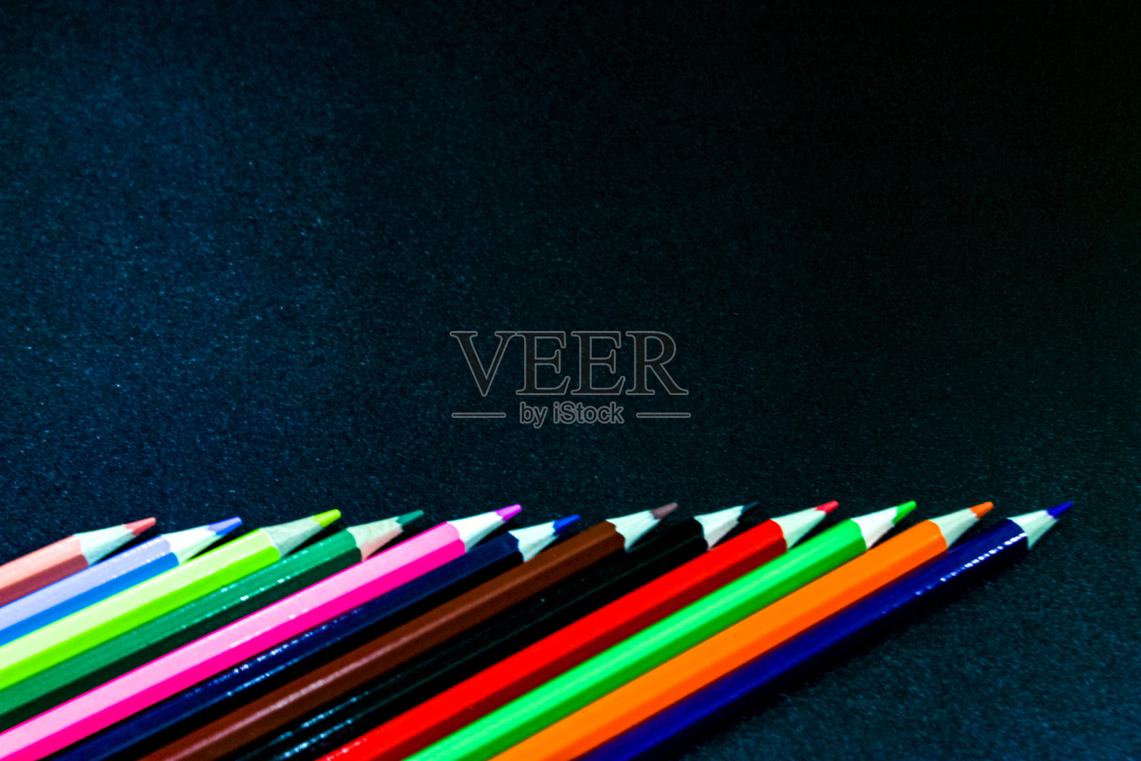 彩色铅笔照片摄影图片