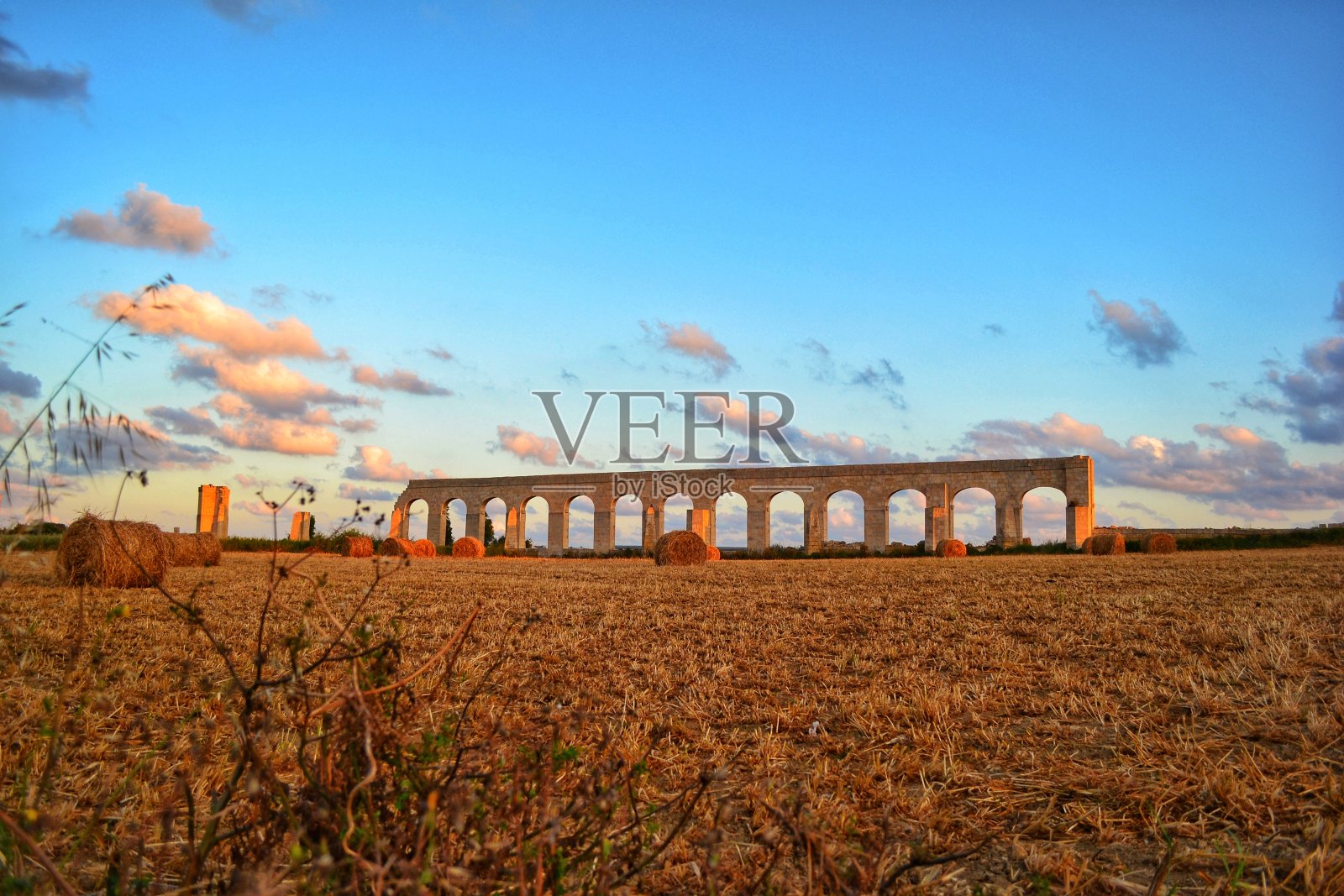 水渠现在照片摄影图片