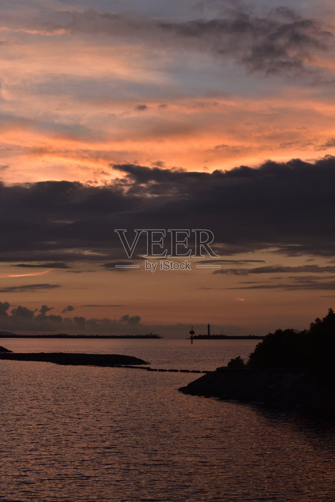 冲绳那霸Umisora公园的夜景照片摄影图片