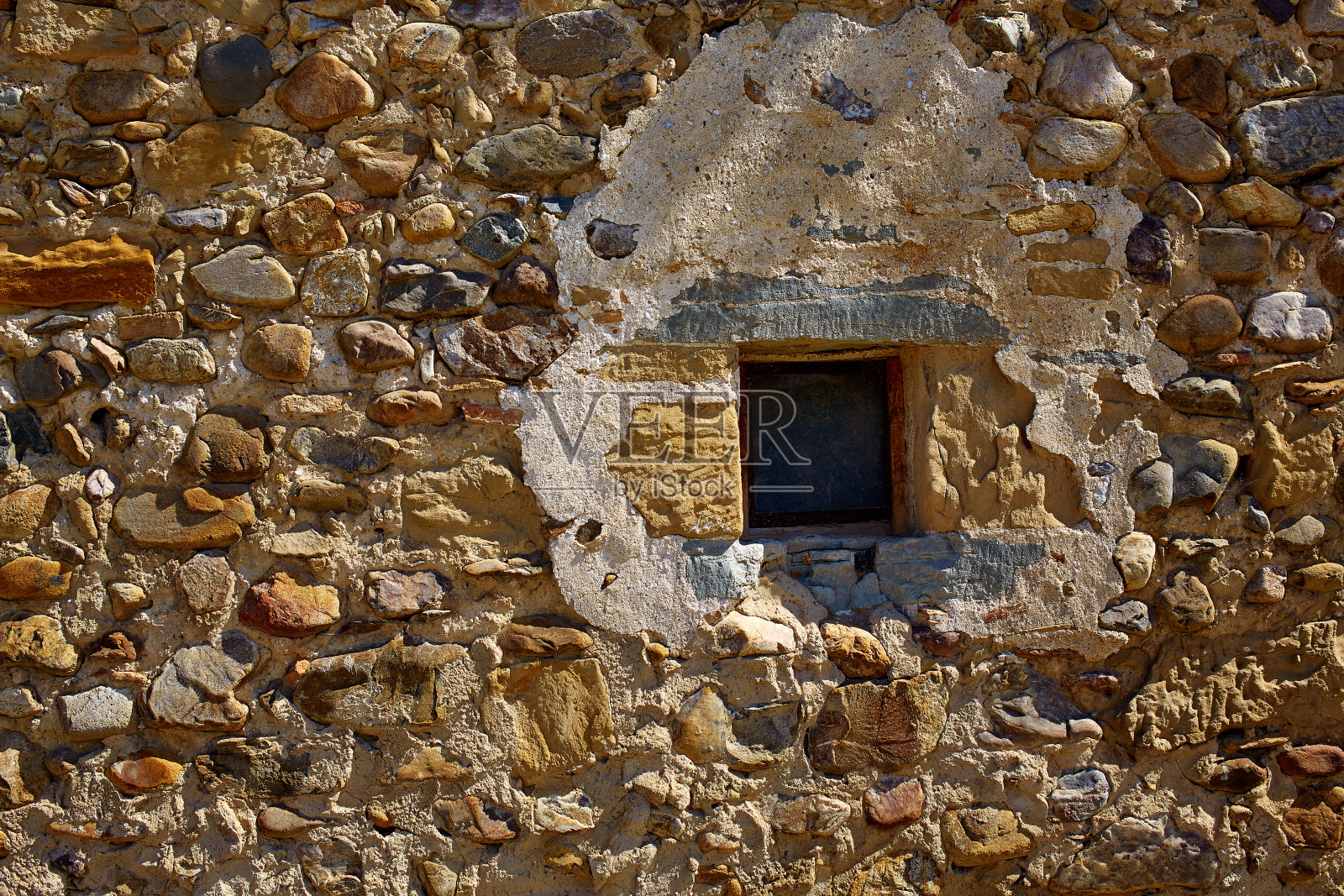 圣詹姆斯路石砌布尔戈斯墙。卡米诺·德·圣地亚哥照片摄影图片
