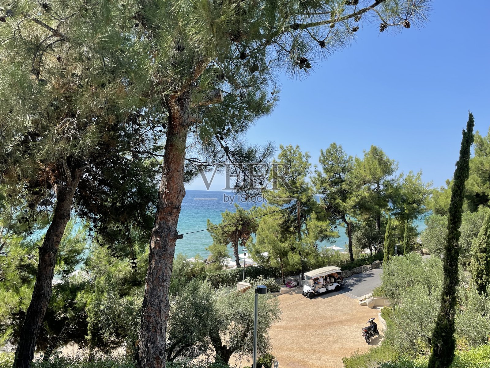 哈尔基季基上照片摄影图片