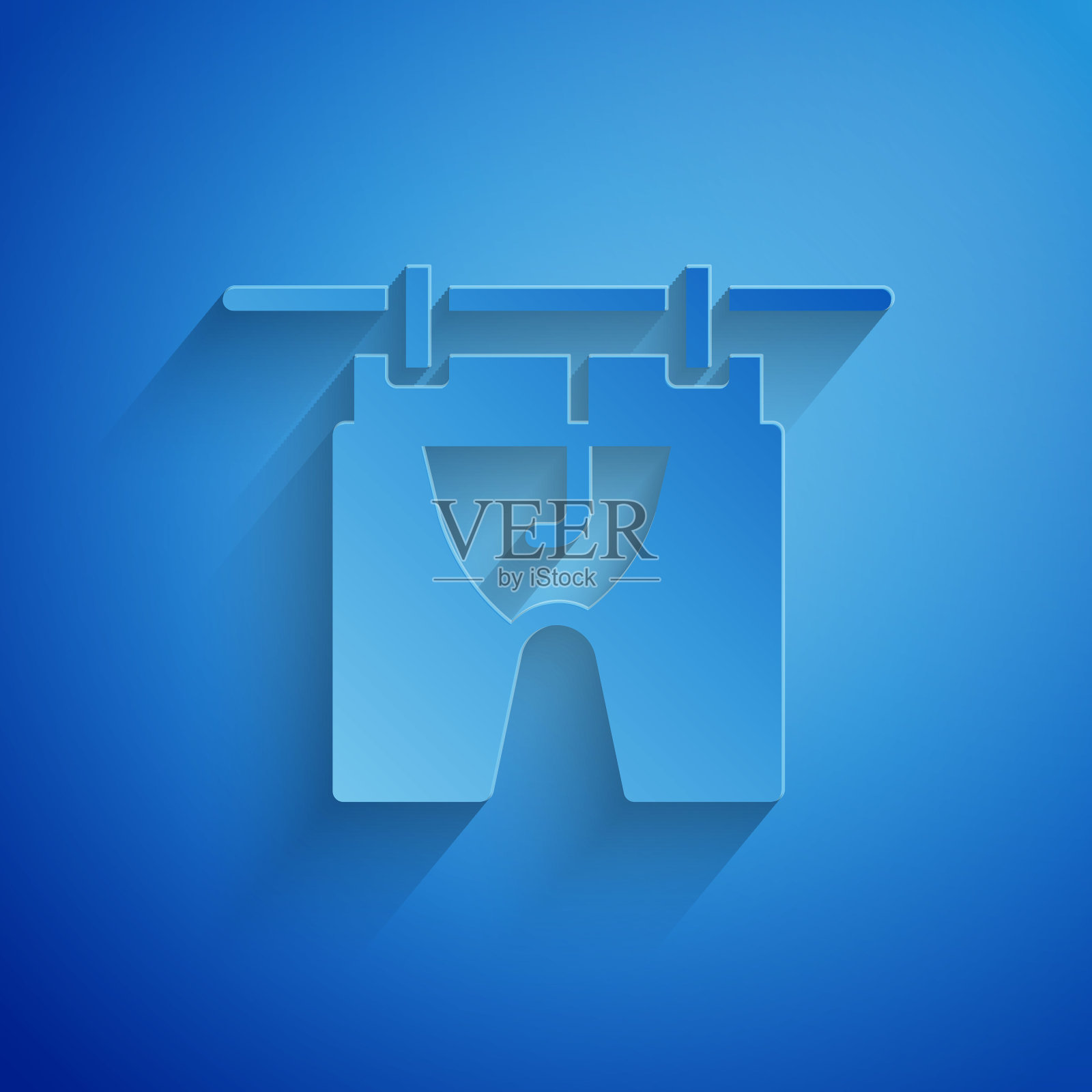 剪纸烘干衣服图标孤立在蓝色背景。干净的衬衫。用晾衣夹在绳子上洗衣服。衣物护理和整洁。纸艺术风格。向量图标素材