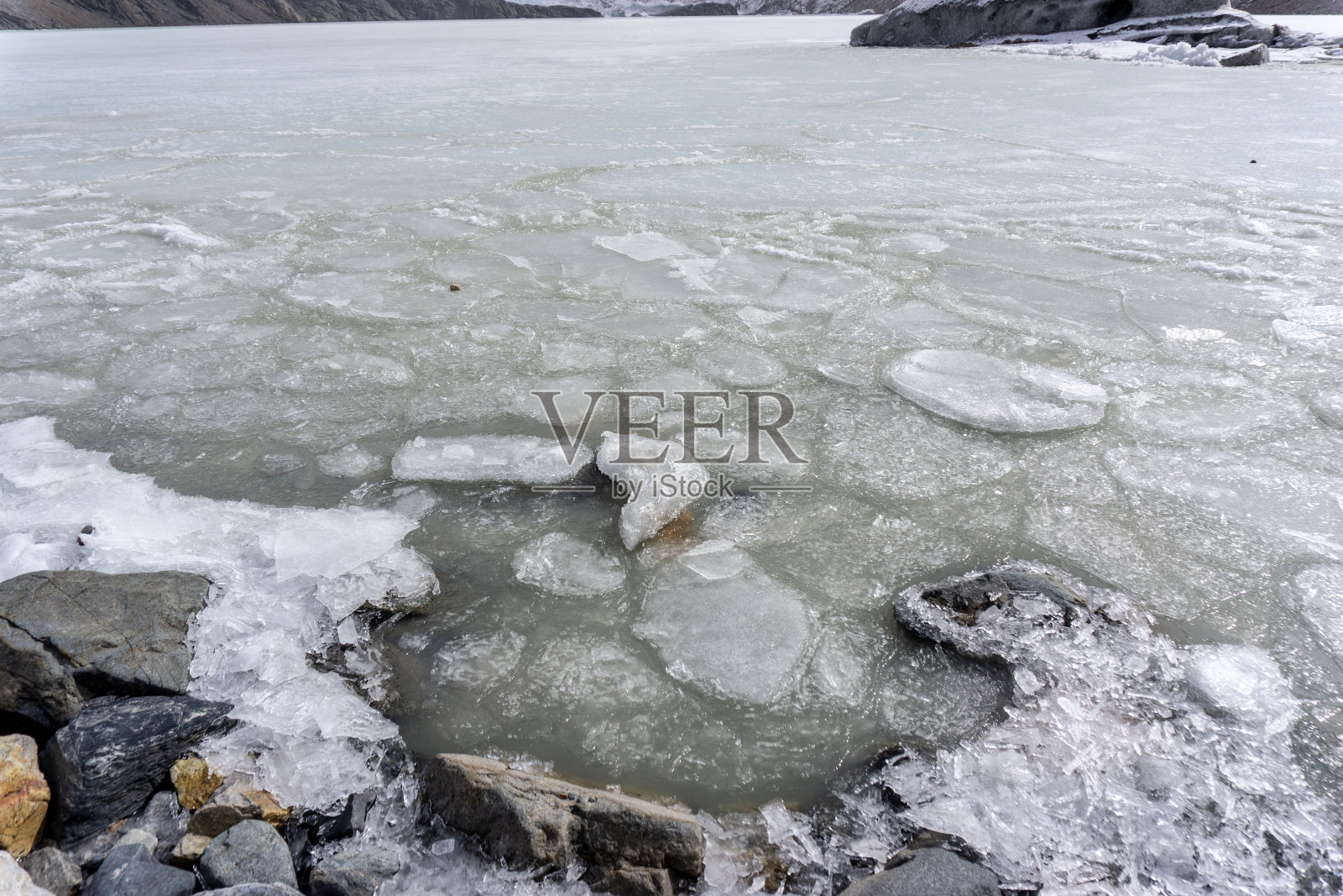 在洛斯冰川国家公园的菲茨罗伊山徒步旅行照片摄影图片