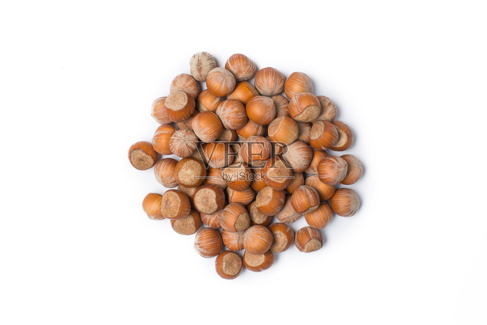 榛果去壳，在工作室照片摄影图片