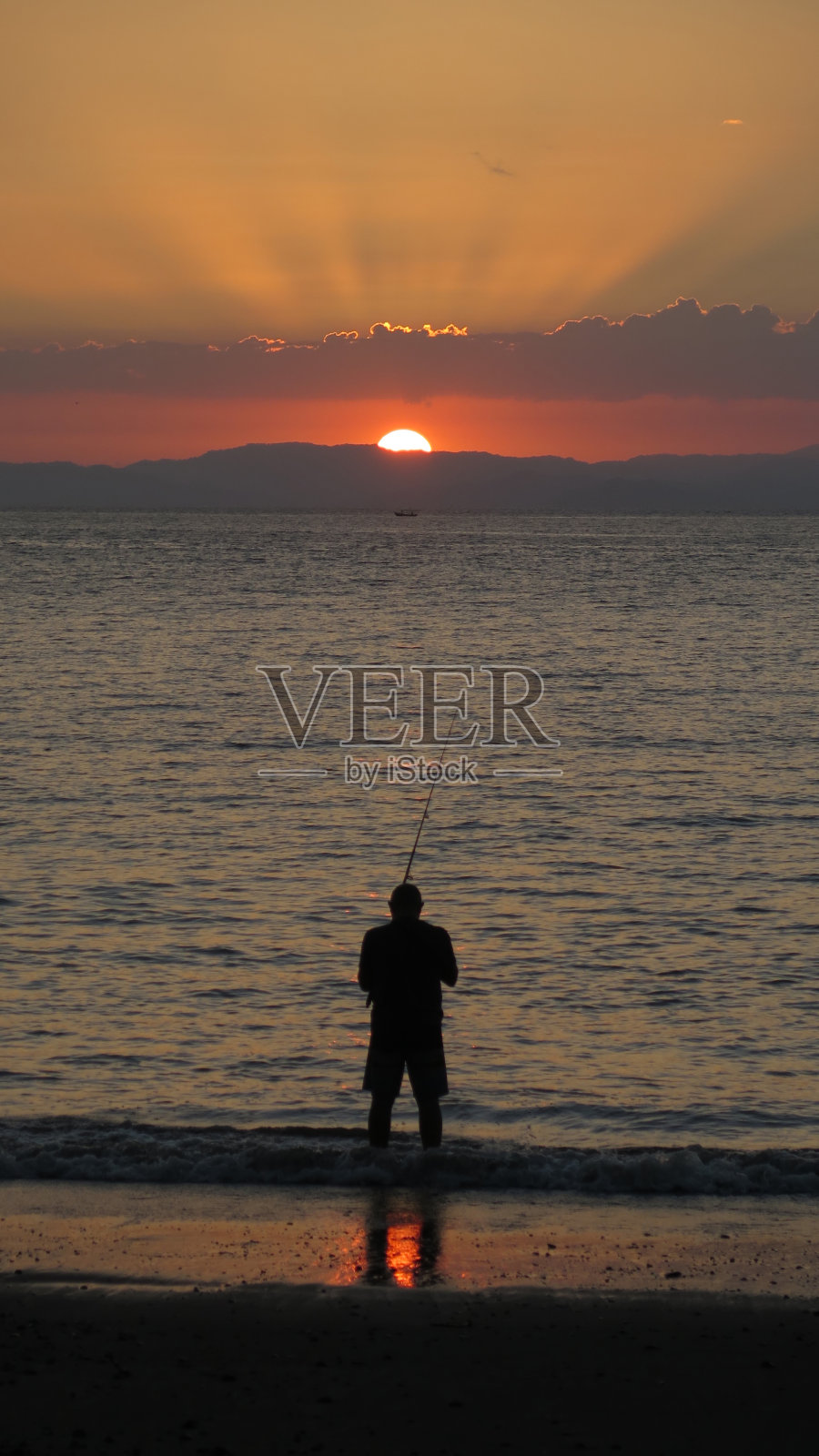 渔夫在一个安静的地方照片摄影图片