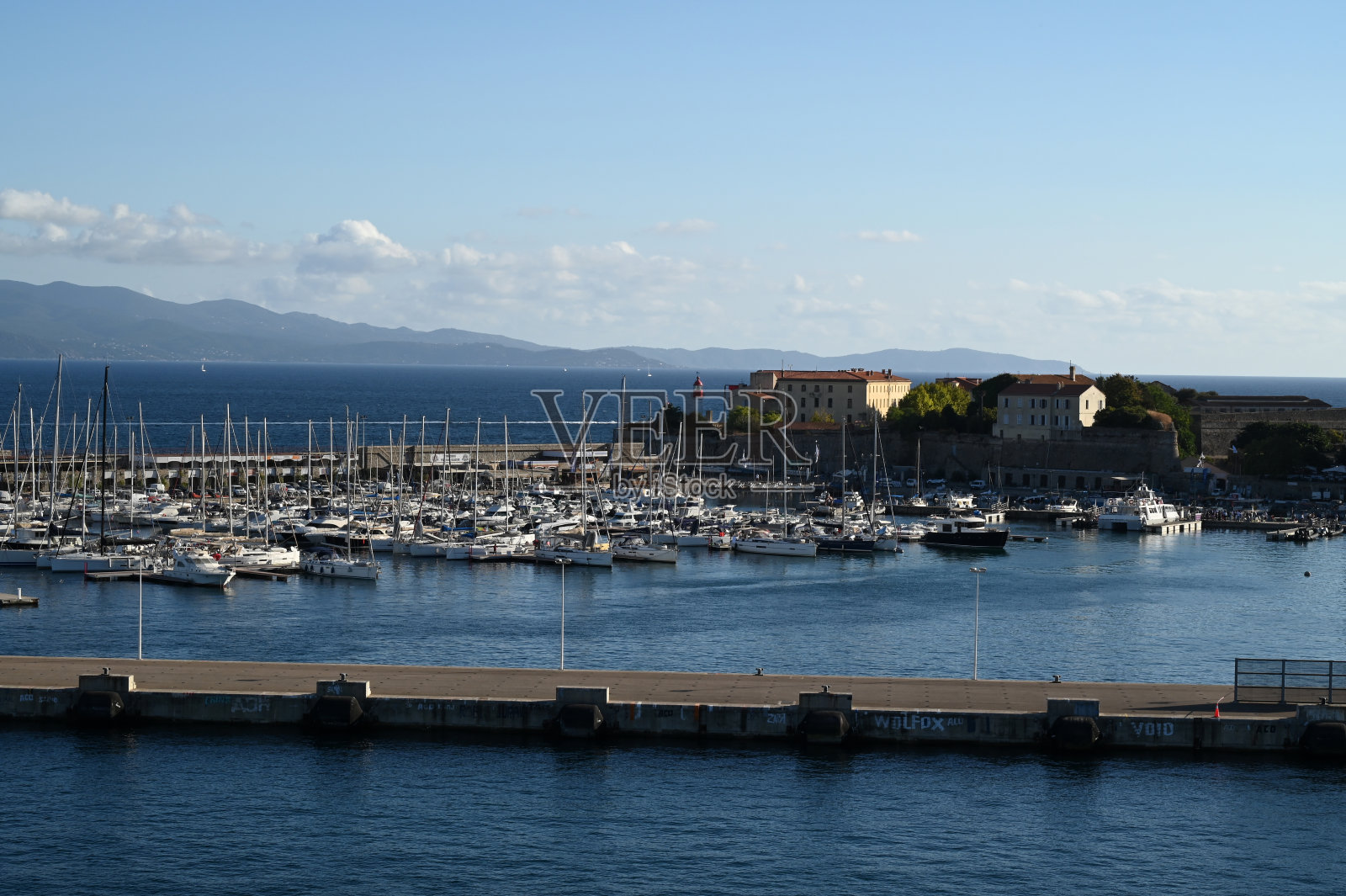 蒂诺罗西港照片摄影图片