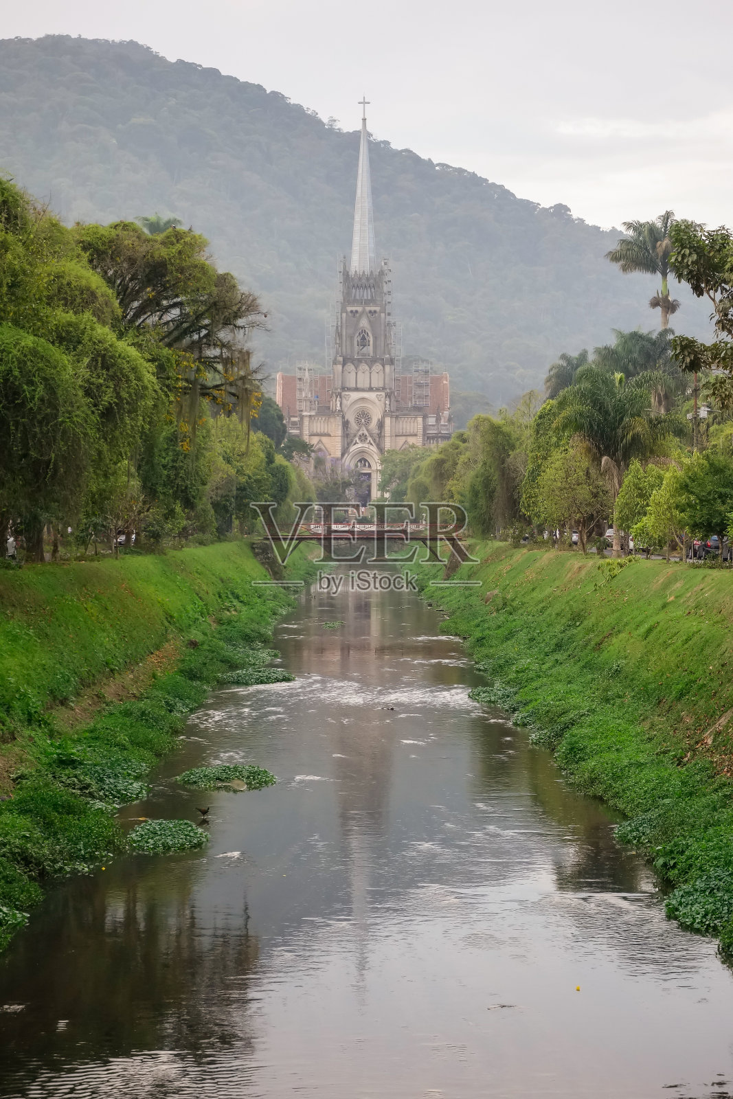 Petropolis大教堂。圣保罗圣彼得教堂，巴西里约热内卢照片摄影图片