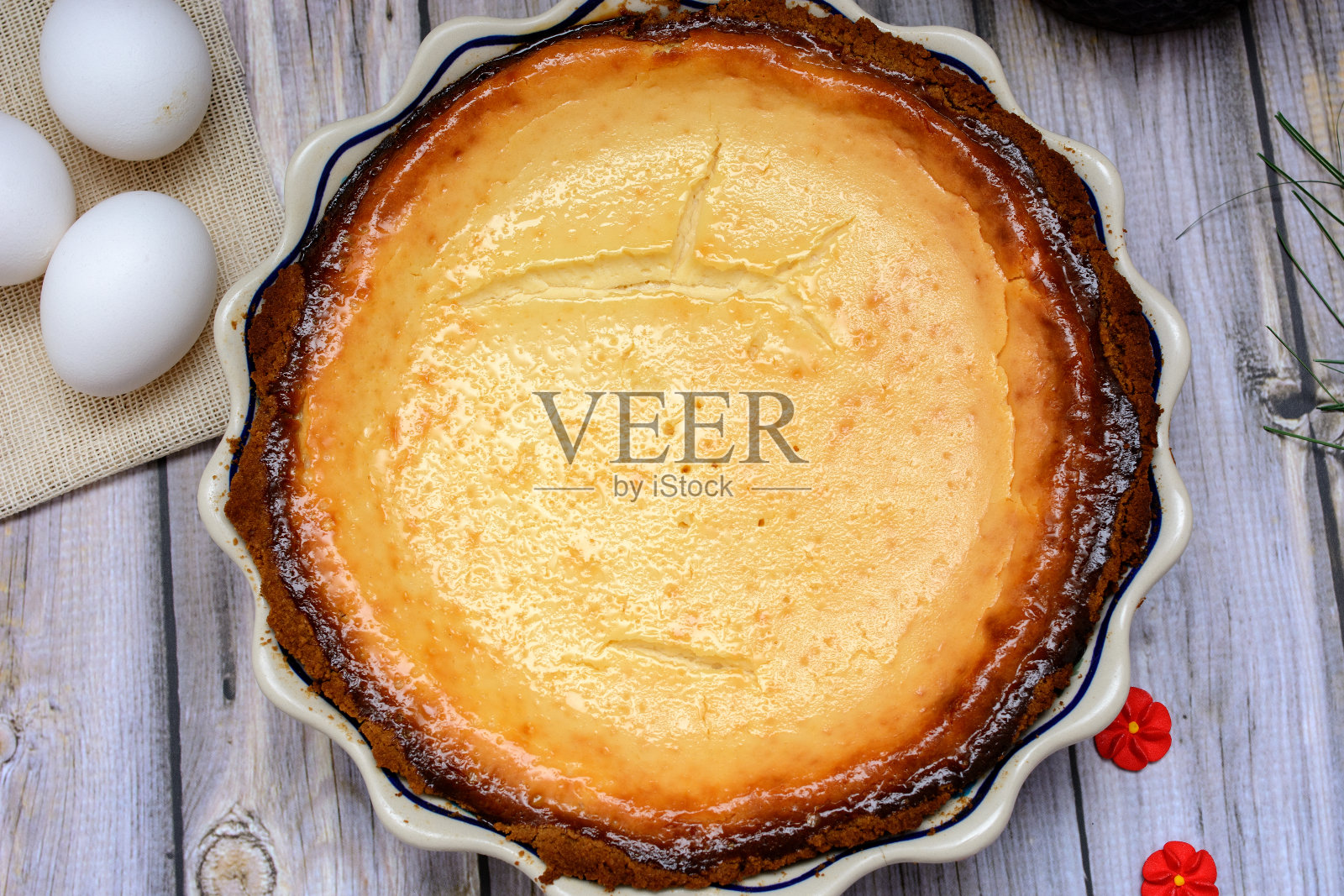 酸奶蛋糕照片摄影图片