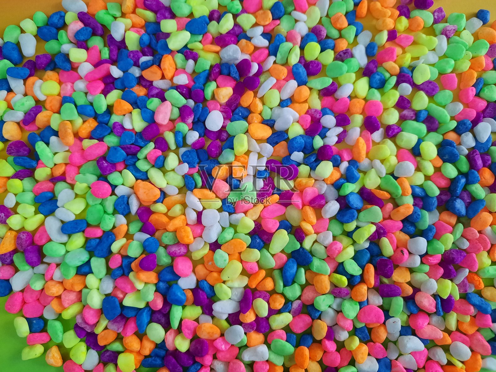 五彩缤纷的鹅卵石照片摄影图片