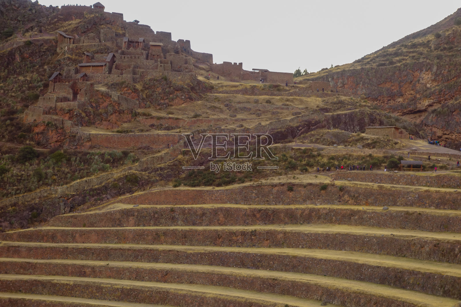 秘鲁Pisac考古公园。印加遗迹和农业梯田照片摄影图片