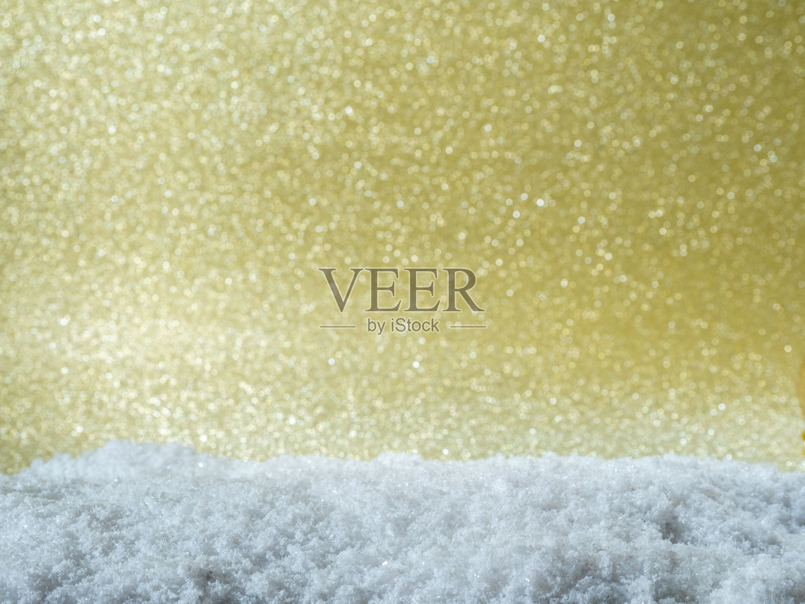 金色闪光的背景与雪节日照片摄影图片