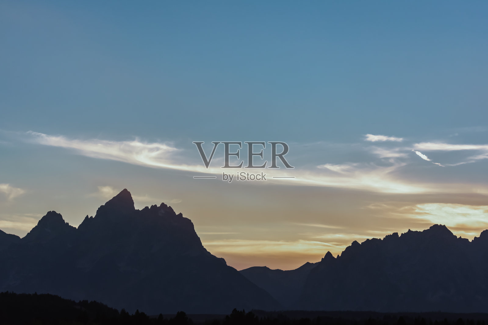 大提顿国家公园日落时的山景照片摄影图片