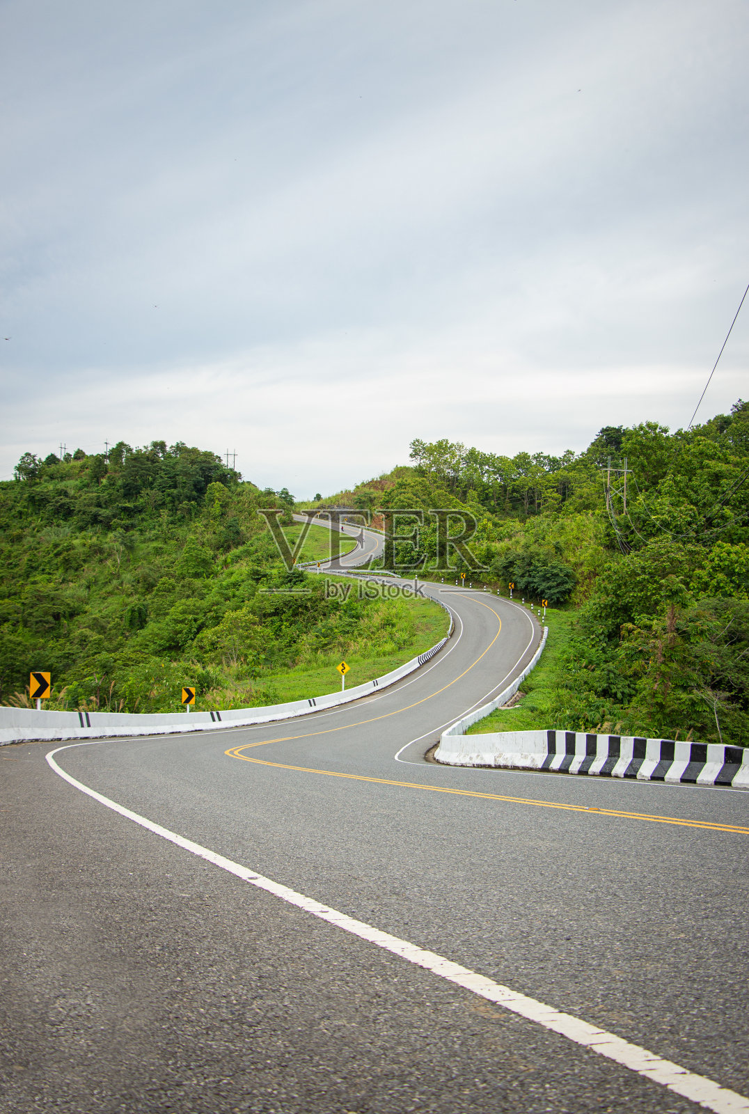 泰国南北的山路照片摄影图片