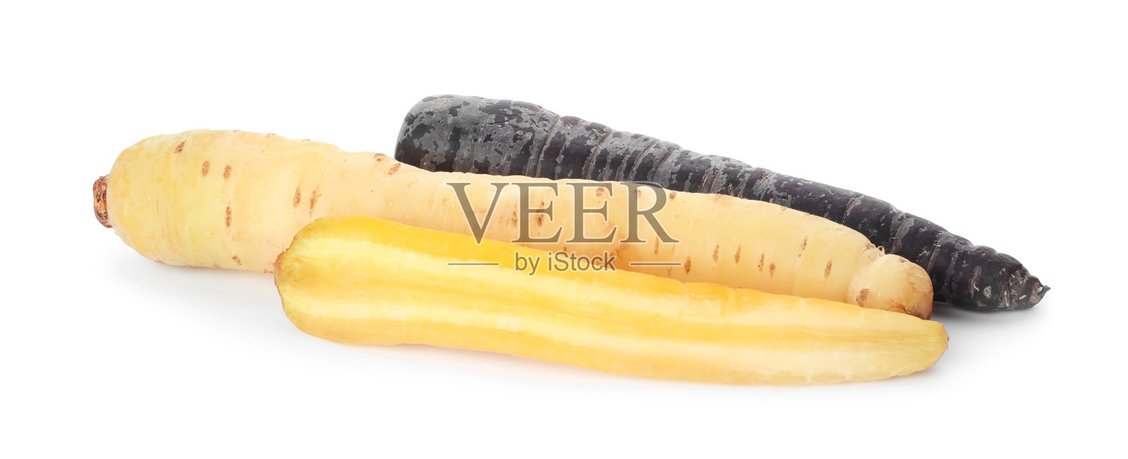不同美味的生胡萝卜孤立在白色照片摄影图片