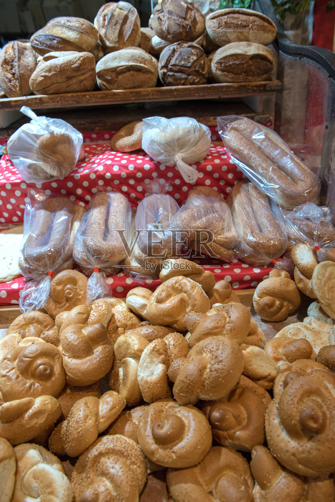 以色列耶路撒冷老城市场的烘焙食品照片摄影图片