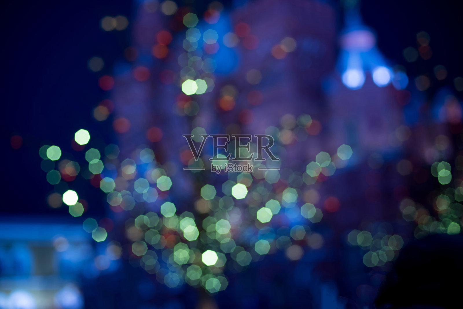 圣诞模糊的灯光背景。新的一年照片摄影图片