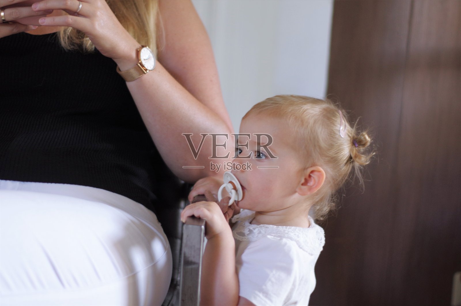 海湾女孩的发辫照片摄影图片