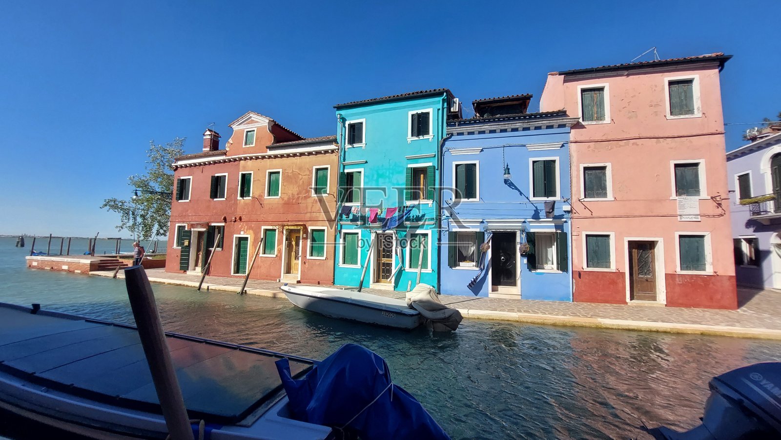 布拉诺岛上五颜六色的房子(威尼斯)照片摄影图片