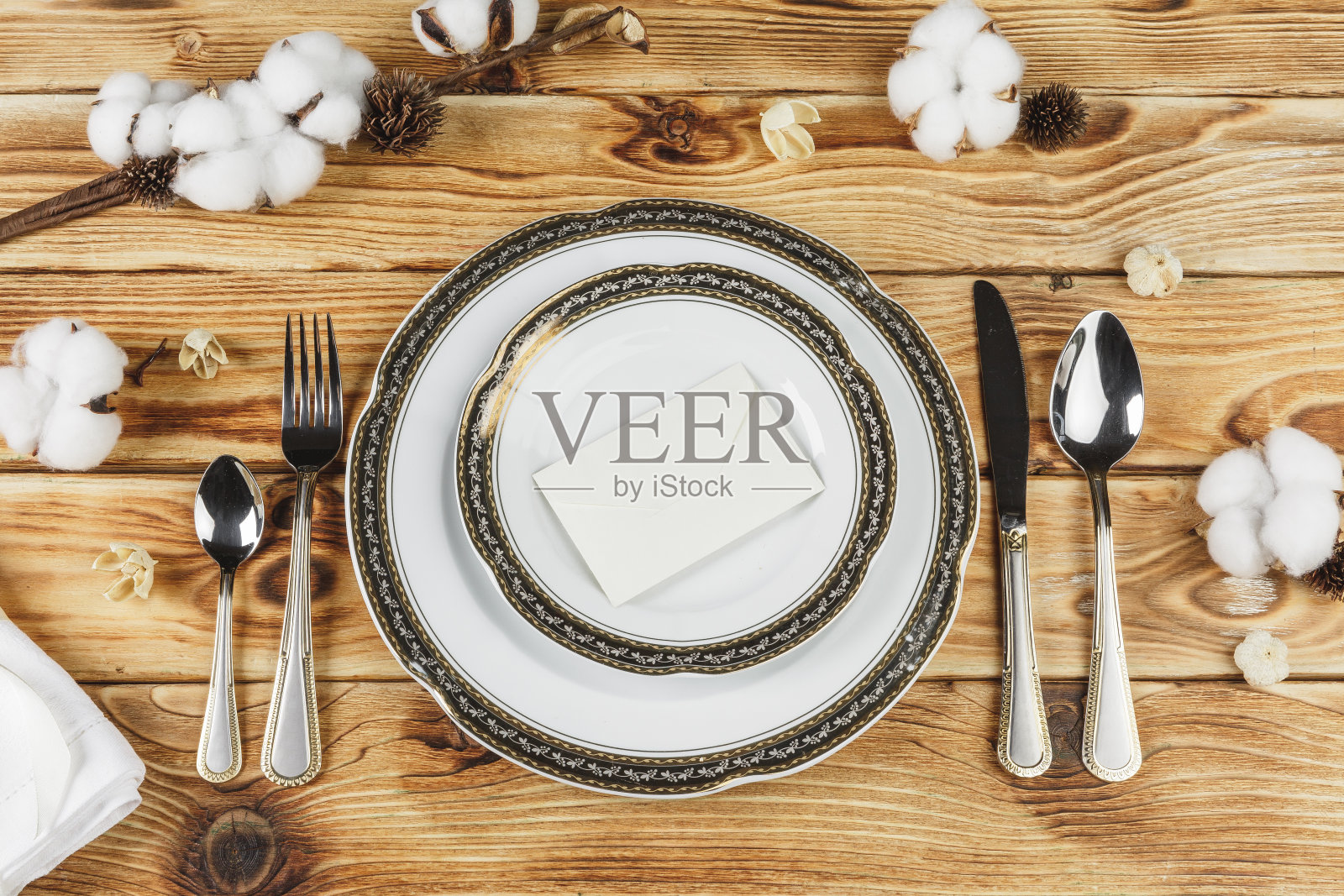 漂亮的桌子从上面的木桌照片摄影图片