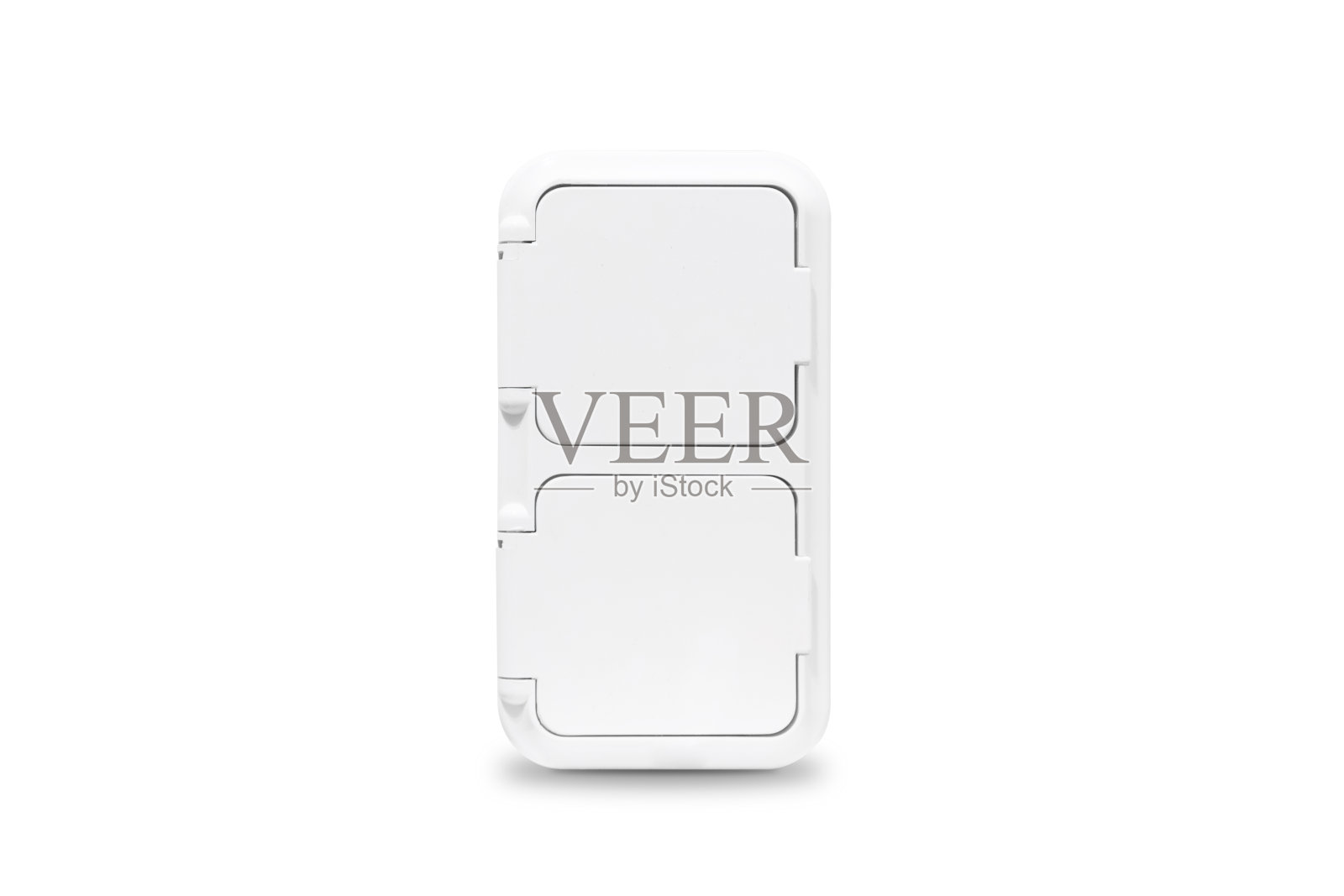 双电源插座，带自闭铰链盖，适用于潮湿的房间和有遮盖的室外区域。IP54。电力。行业。孤立在白色背景上照片摄影图片