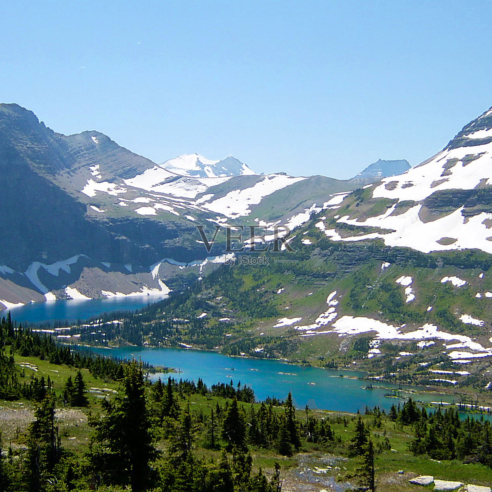 冰川国家公园的隐藏湖照片摄影图片