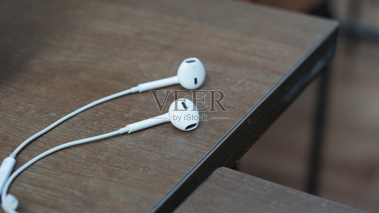 耳机上的表照片摄影图片