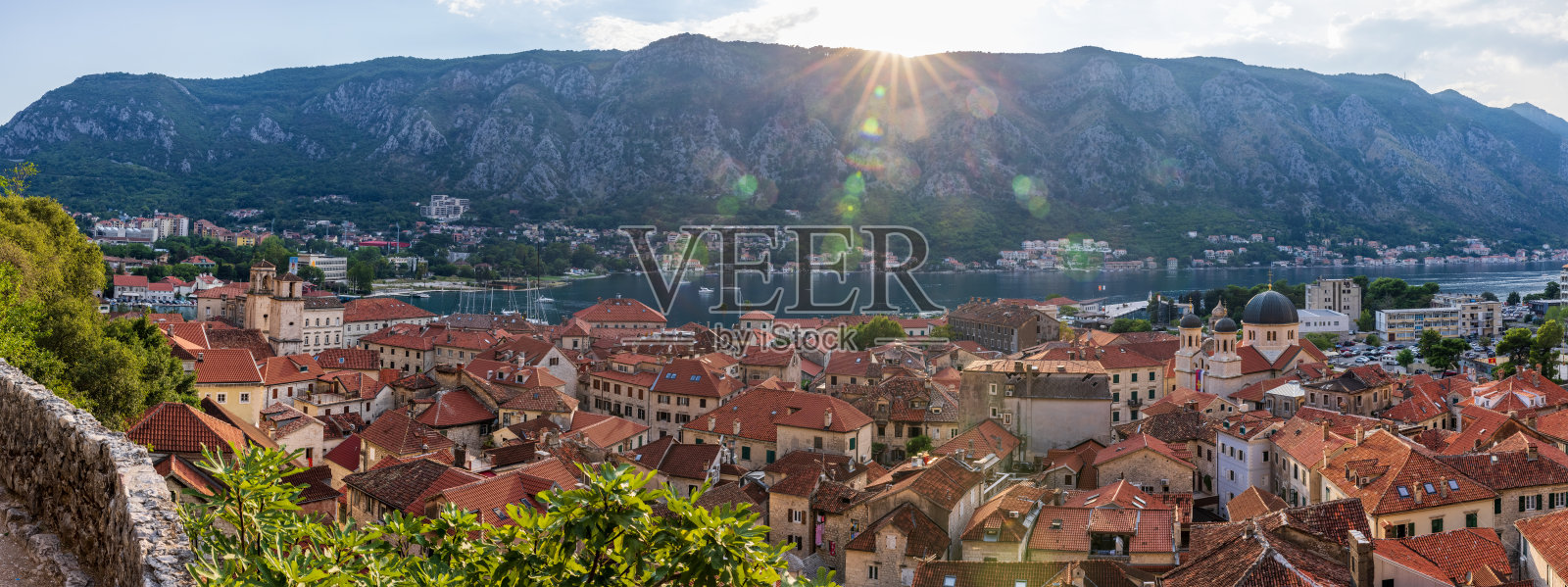 黑山的Kotor老城照片摄影图片