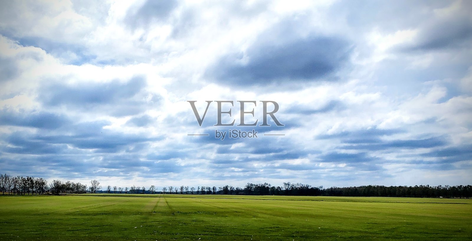 戏剧性的云照片摄影图片