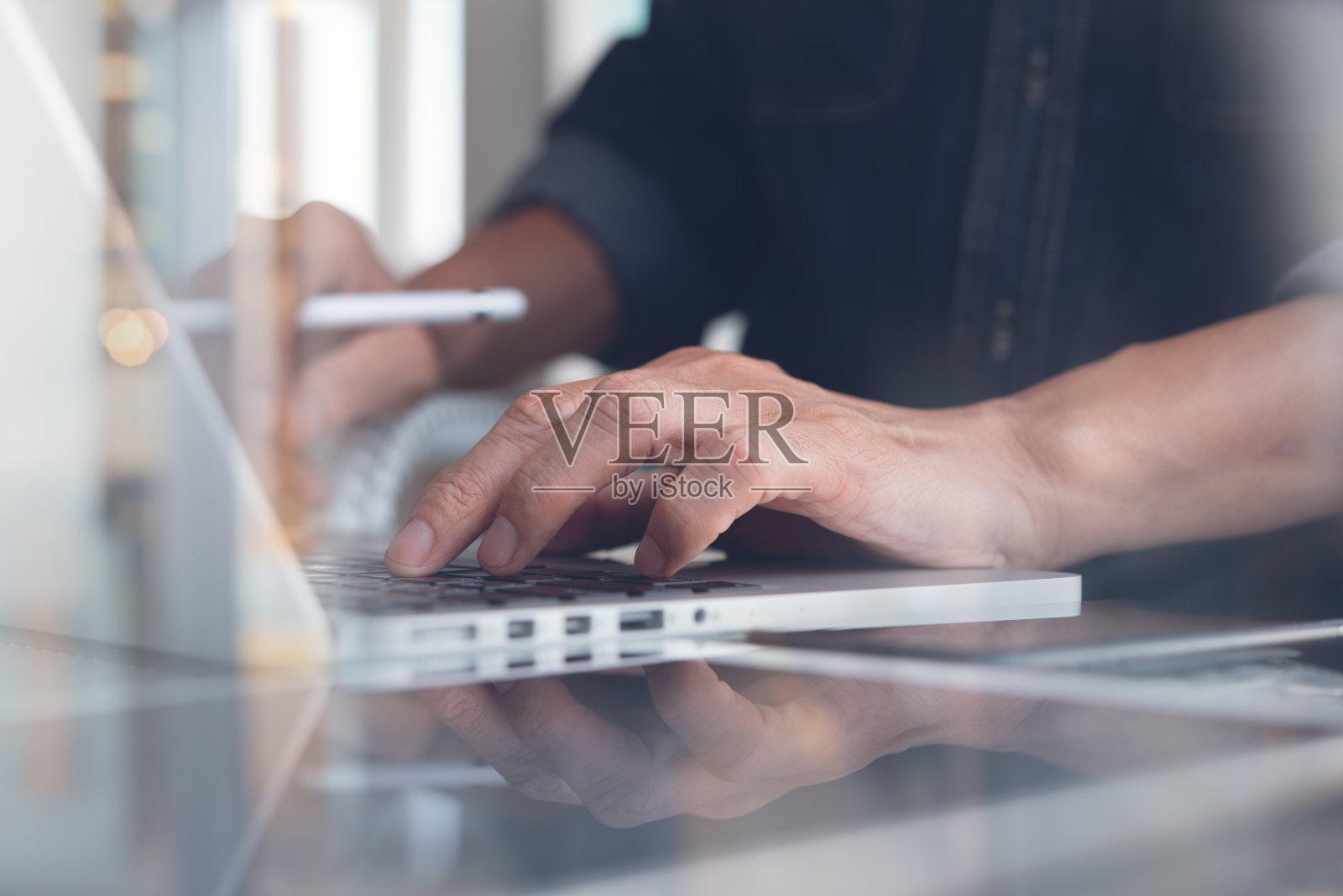 在联合办公空间工作照片摄影图片