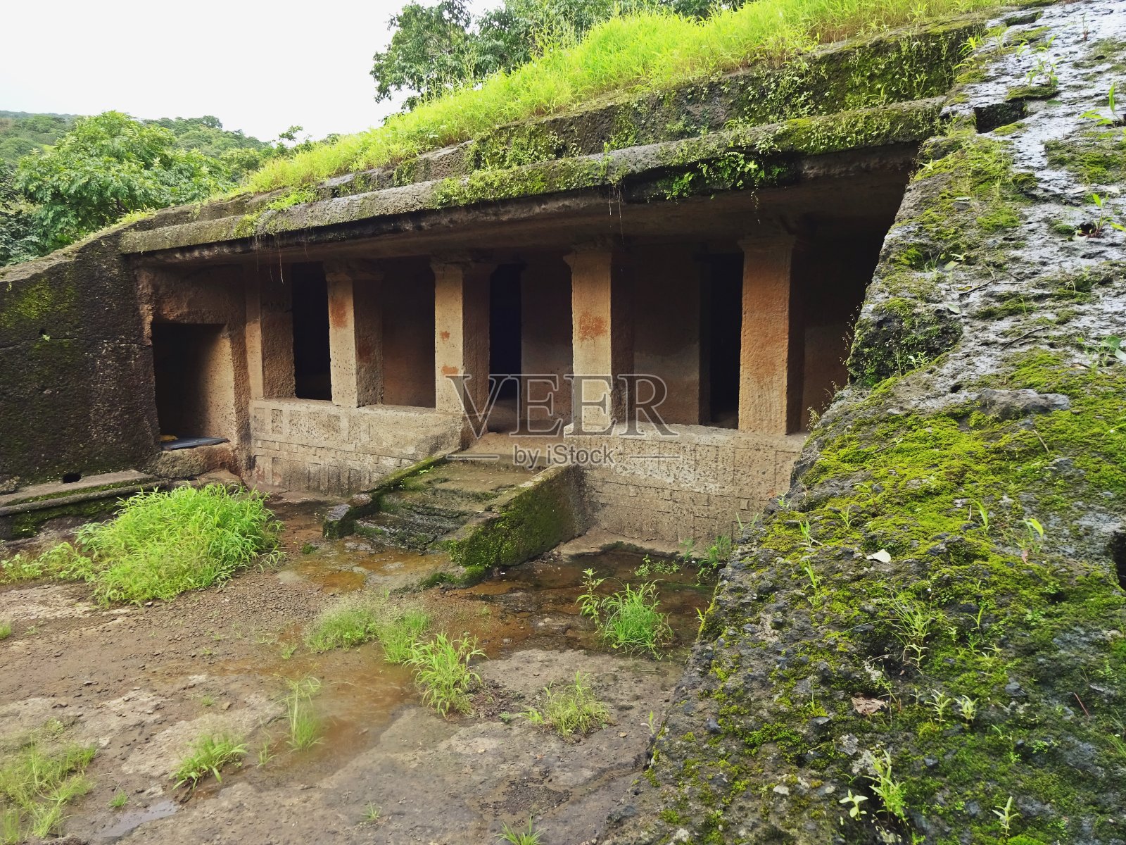 在孟买马哈拉施特拉邦的坎赫里佛教洞穴雕刻照片摄影图片