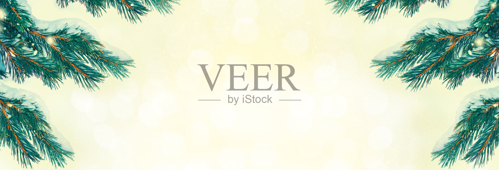 冰雪覆盖的冬季森林。户外照片摄影图片