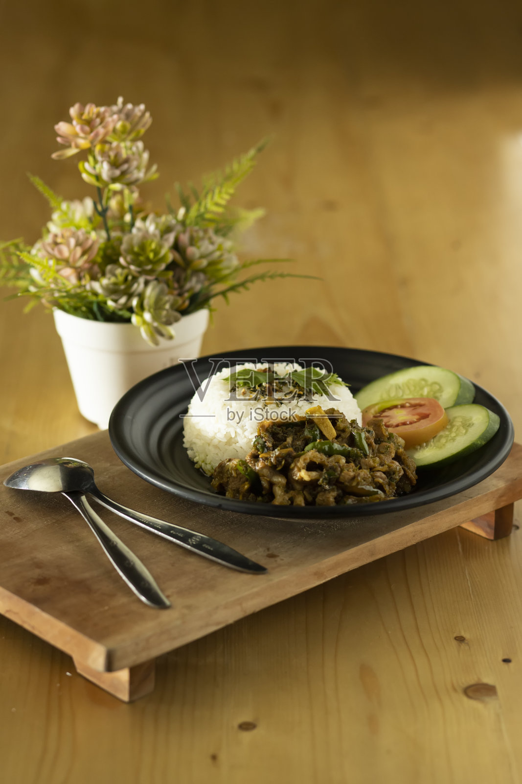 晚餐的食物照片摄影图片