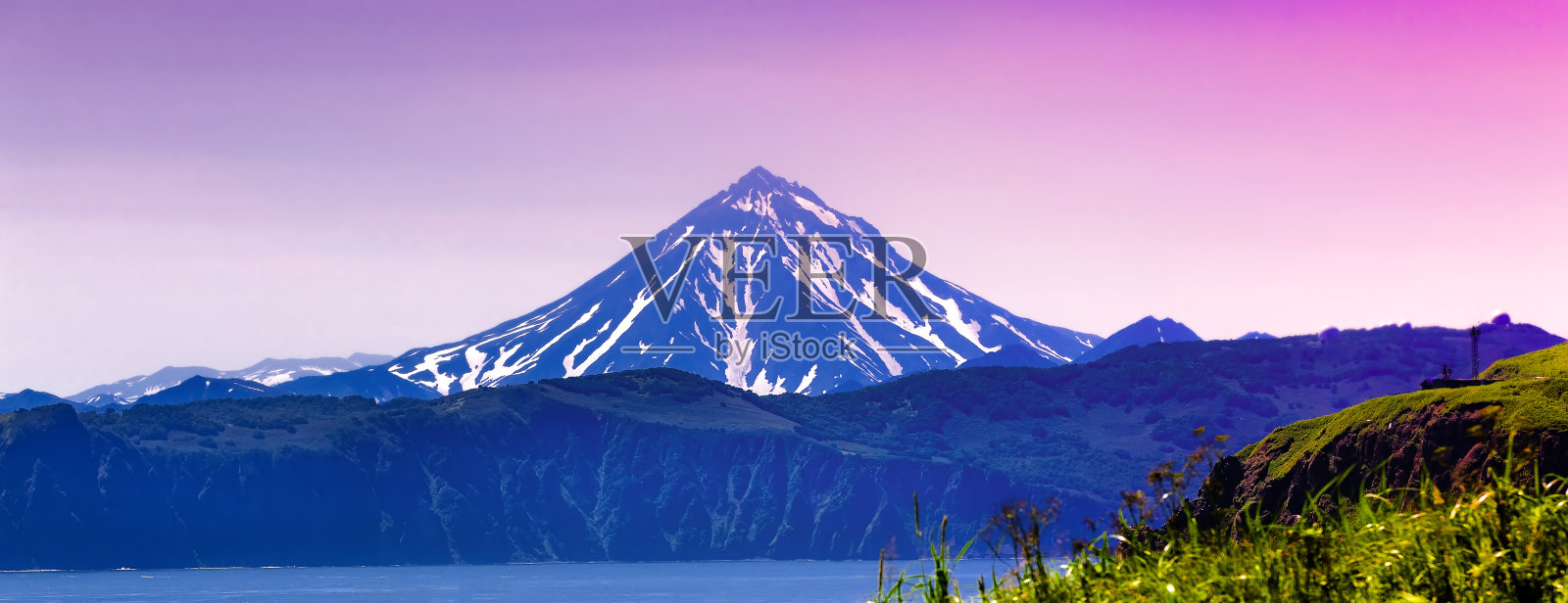 堪察加半岛的Vilyuchinsky火山照片摄影图片