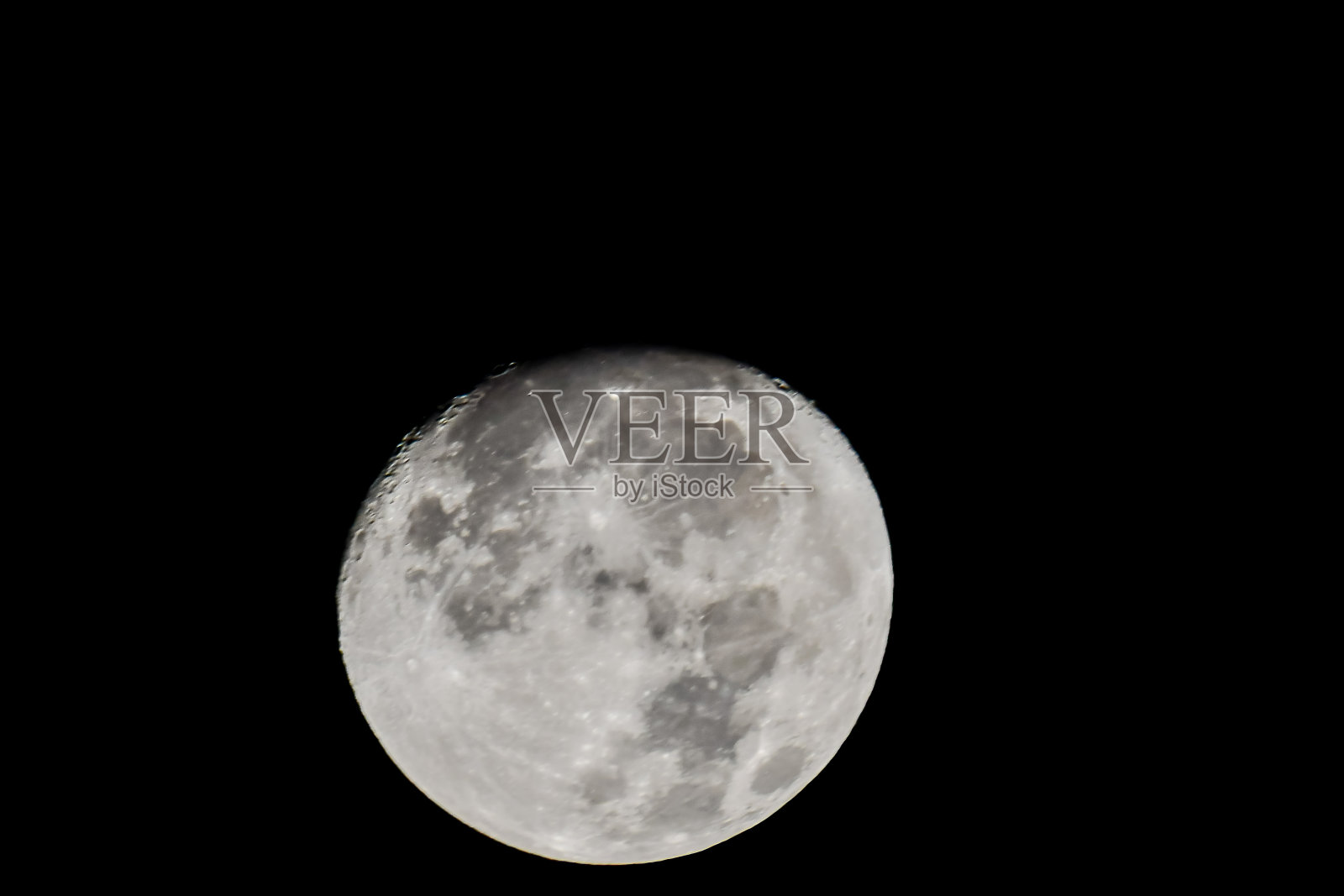 月亮在天空中，数码照片作为图片的背景照片摄影图片