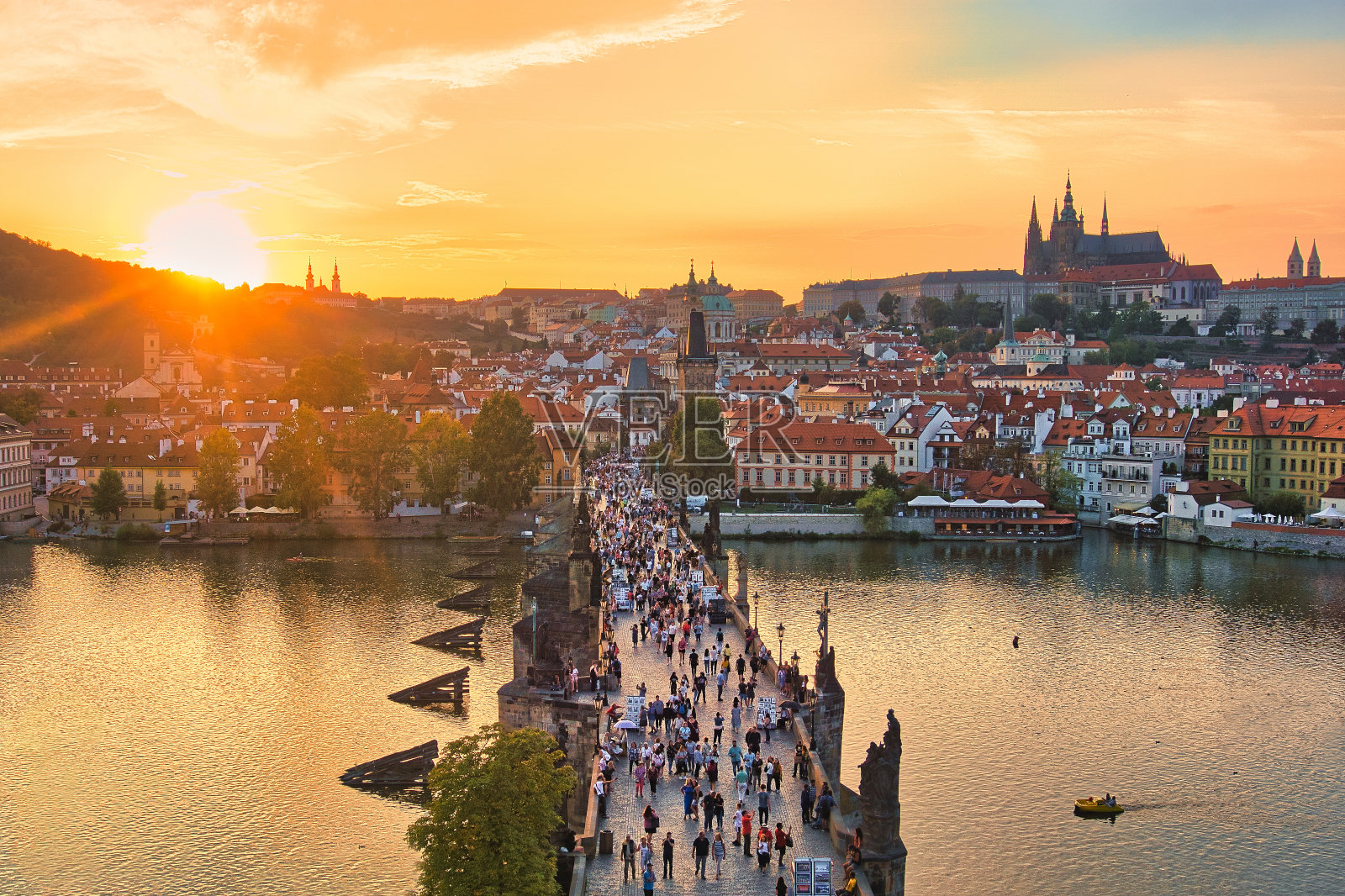 布拉格Carles桥。布拉格的视图。照片摄影图片