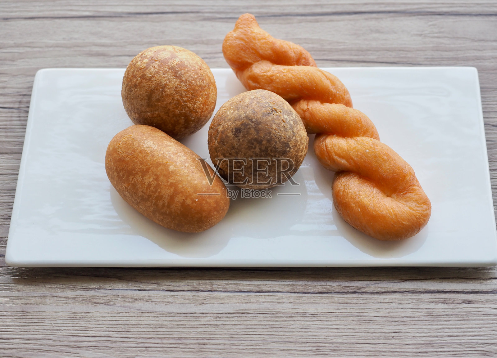 亚洲食品糯米饭、甜甜圈和面包棍照片摄影图片