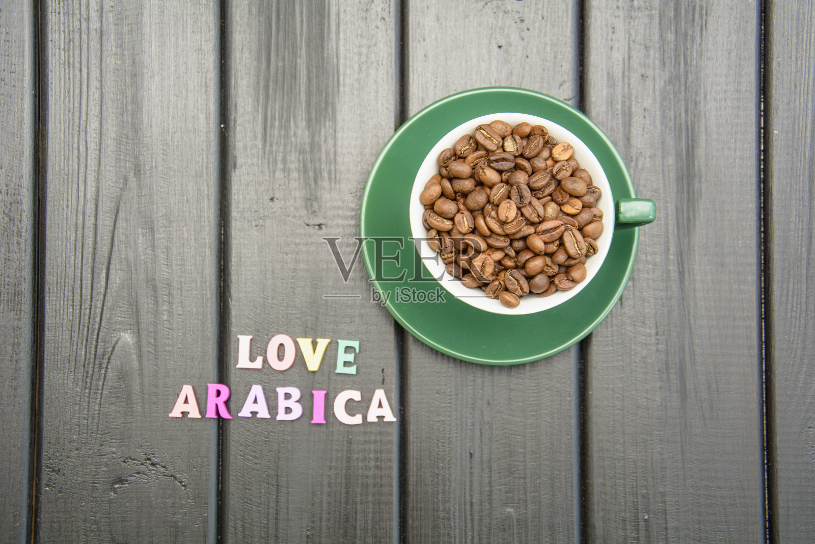 美味、新鲜、芳香浓郁的咖啡照片摄影图片