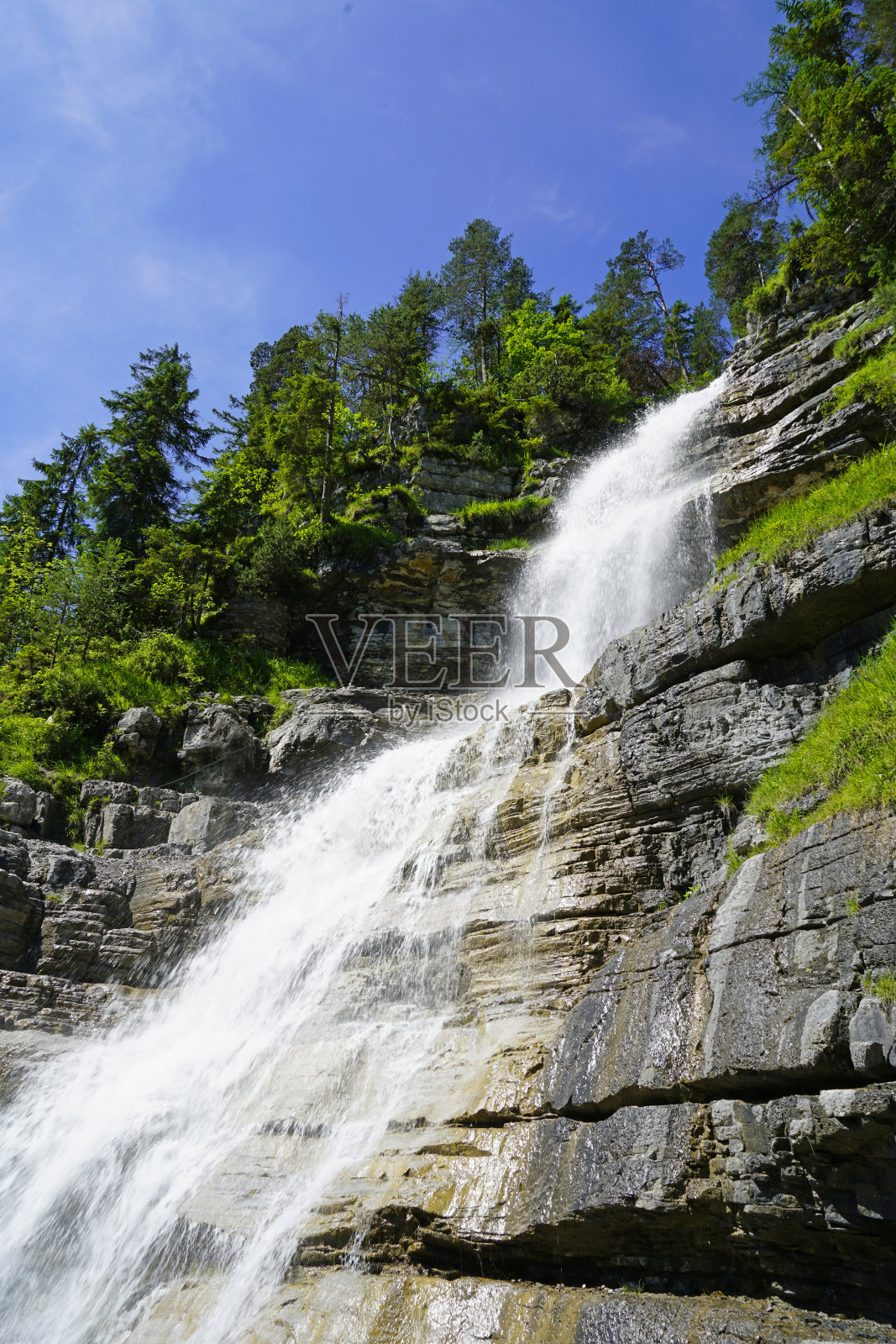 Häselgehr奥地利蒂罗尔瀑布。照片摄影图片