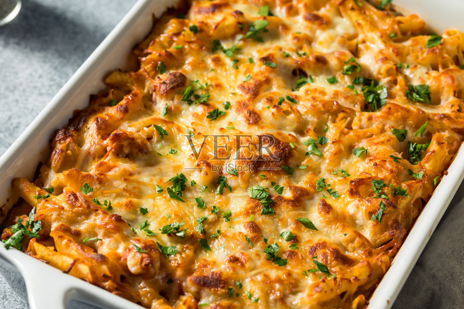 自制芝加哥烤莫斯塔奇奥利照片摄影图片