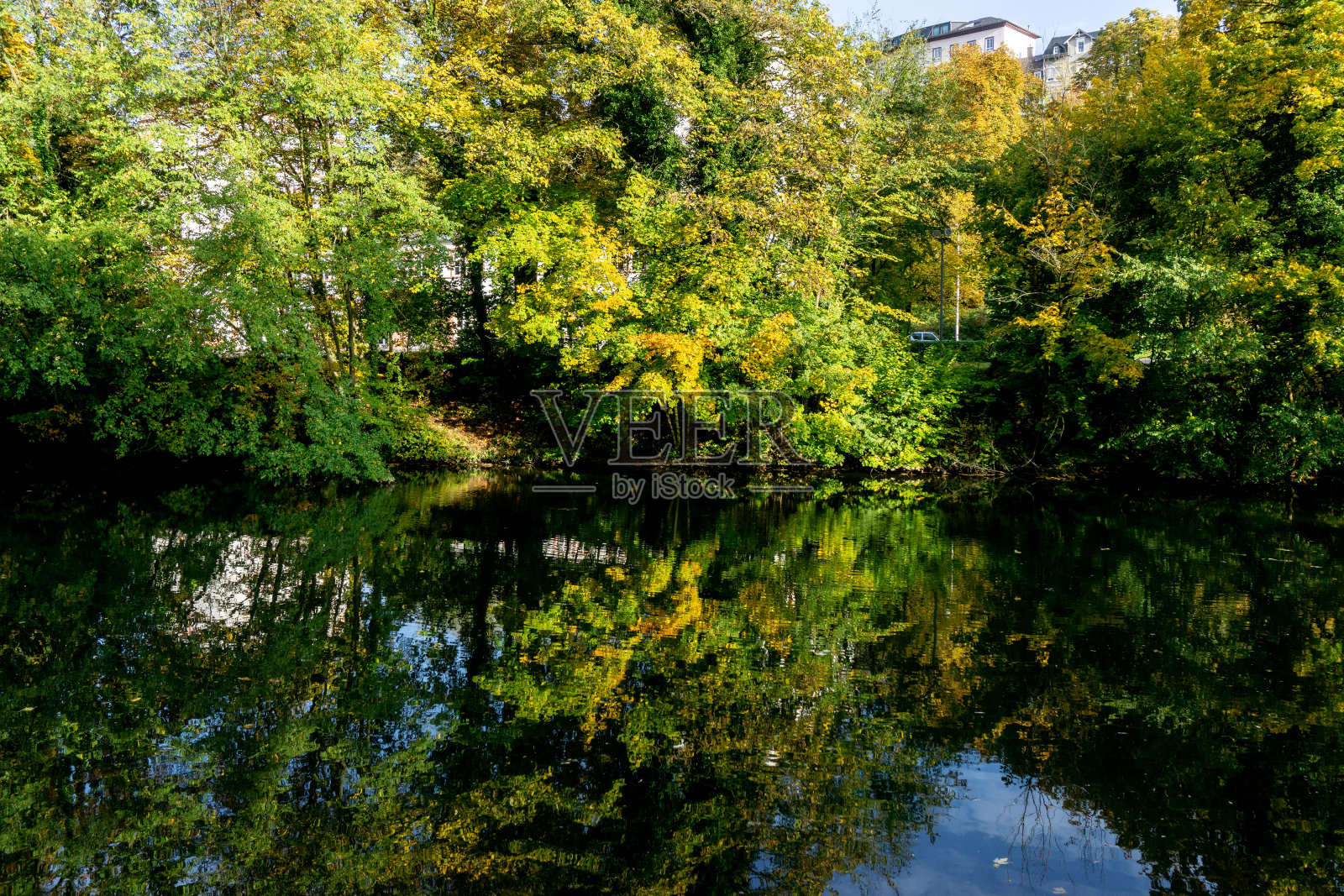 林堡是德国中部黑森市的一座城市。人口33832人。莱茵河的一条支流位于兰河的岸边。西部属于莱茵兰-普法尔茨。照片摄影图片