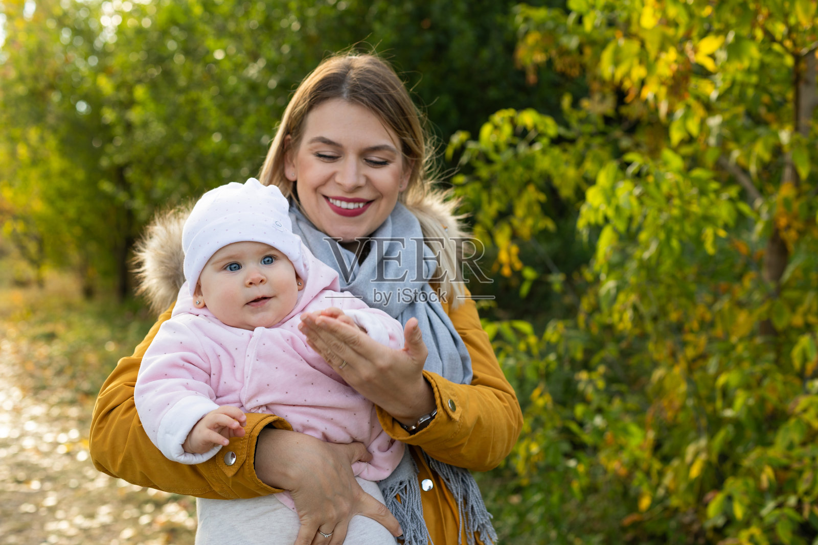 家庭时间照片摄影图片