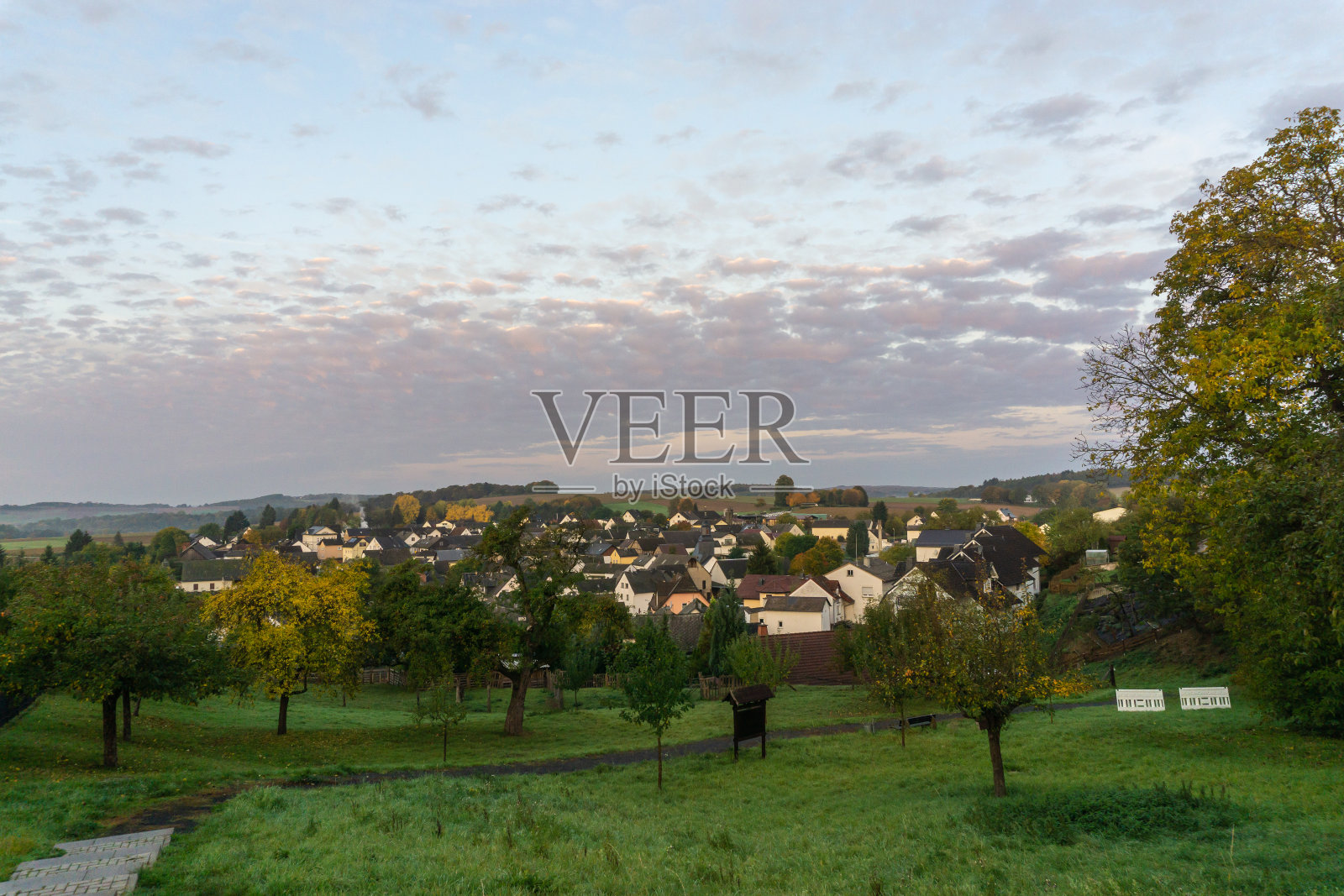 林堡是德国中部黑森市的一座城市。人口33832人。莱茵河的一条支流位于兰河的岸边。西部属于莱茵兰-普法尔茨。照片摄影图片