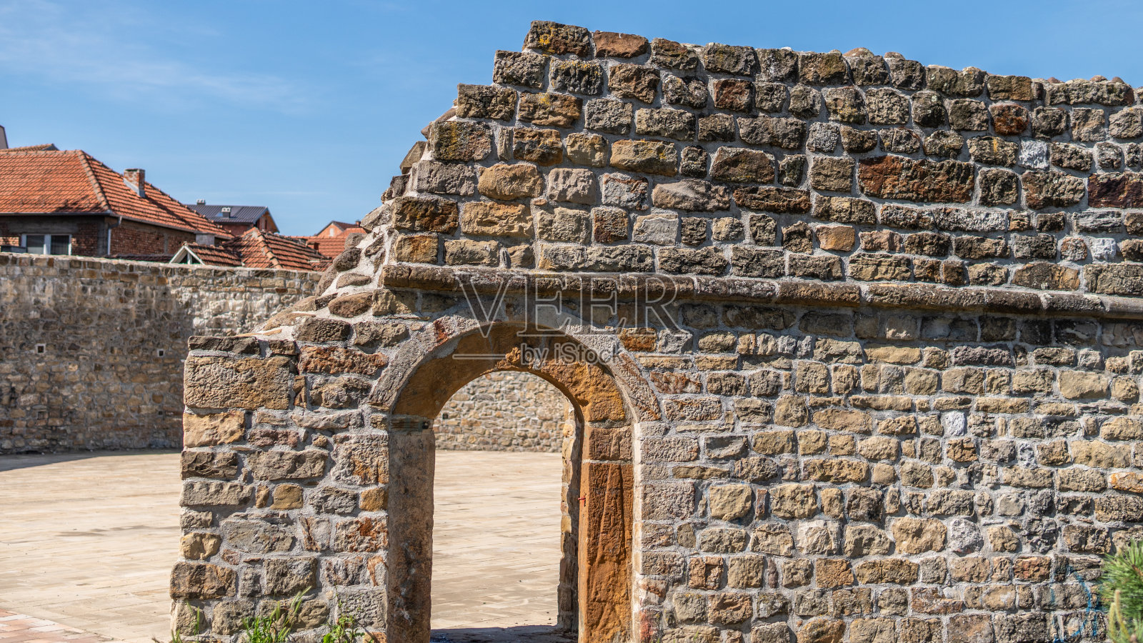 诺维帕扎尔城的堡垒照片摄影图片