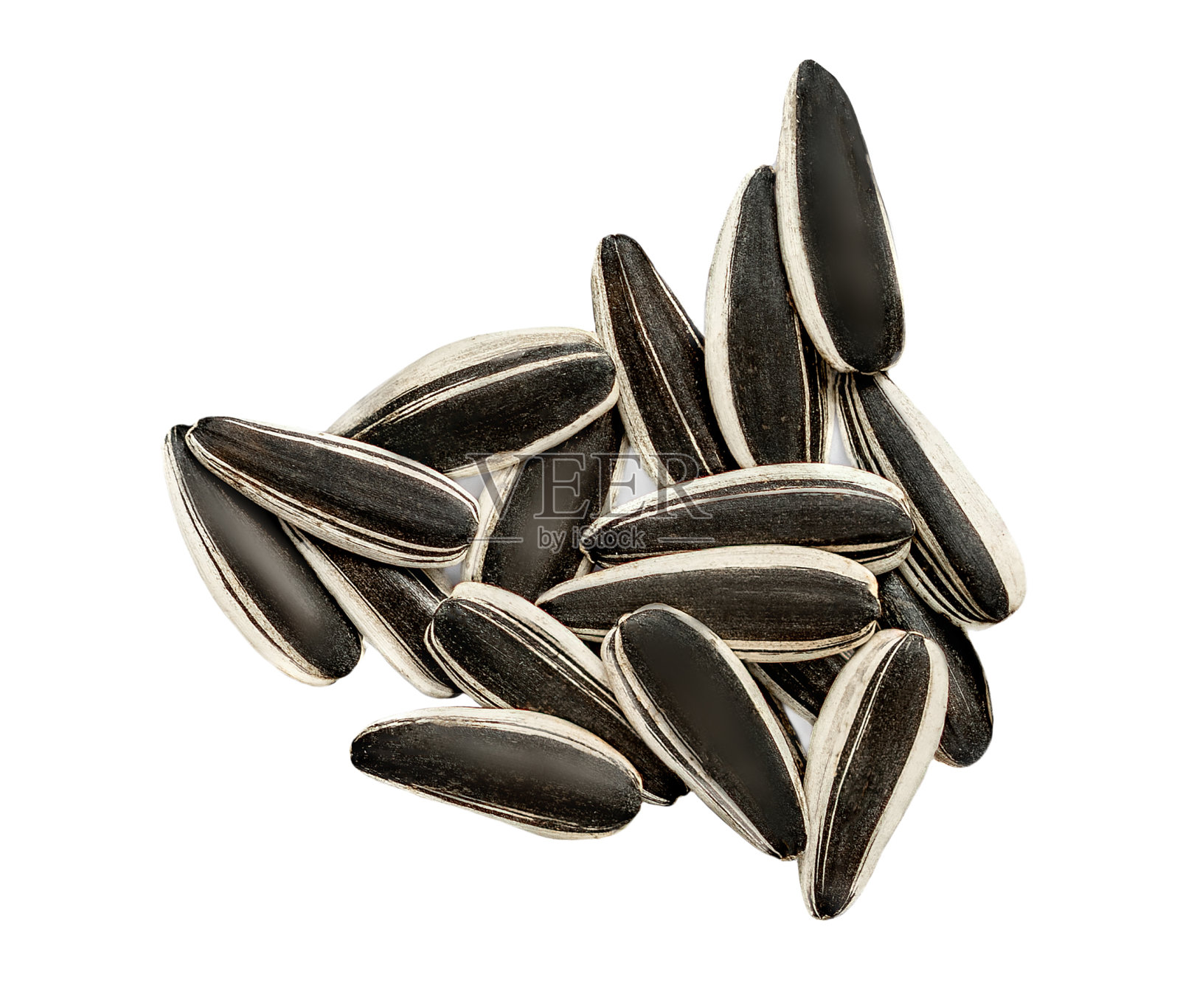 向日葵种子分离在白色背景上。生向日葵黑色种子顶部视图。平躺“n照片摄影图片