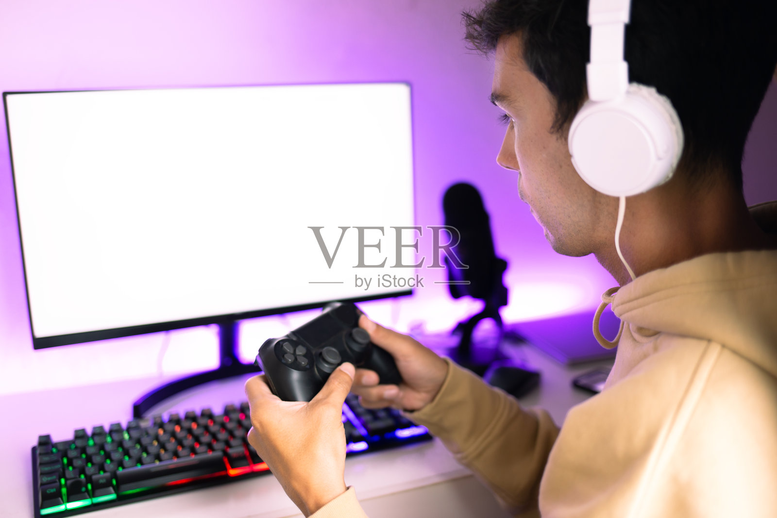 网络游戏玩家照片摄影图片